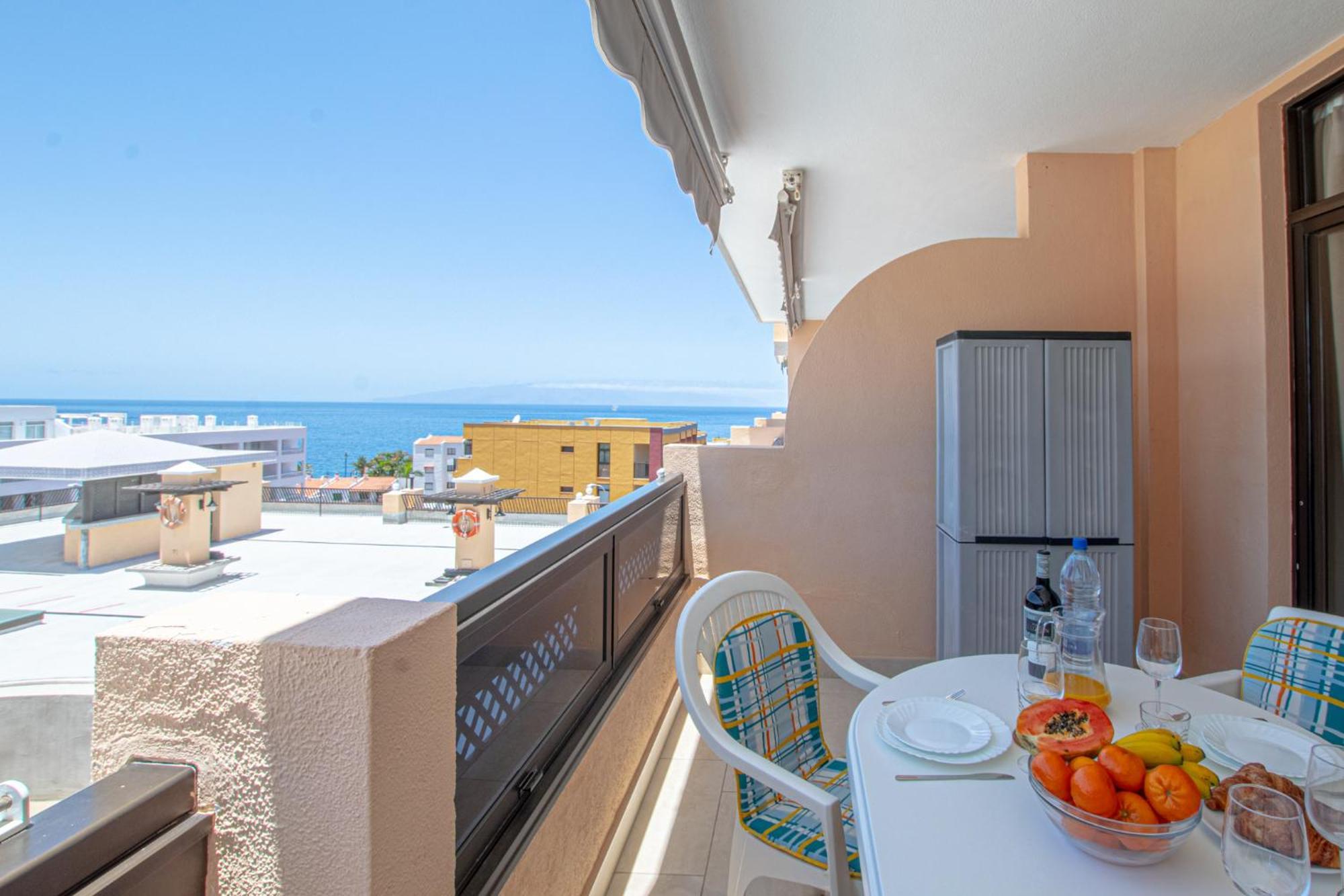 Beautiful Sunset Apt By Dream Homes Tenerife Puerto de Santiago  Esterno foto